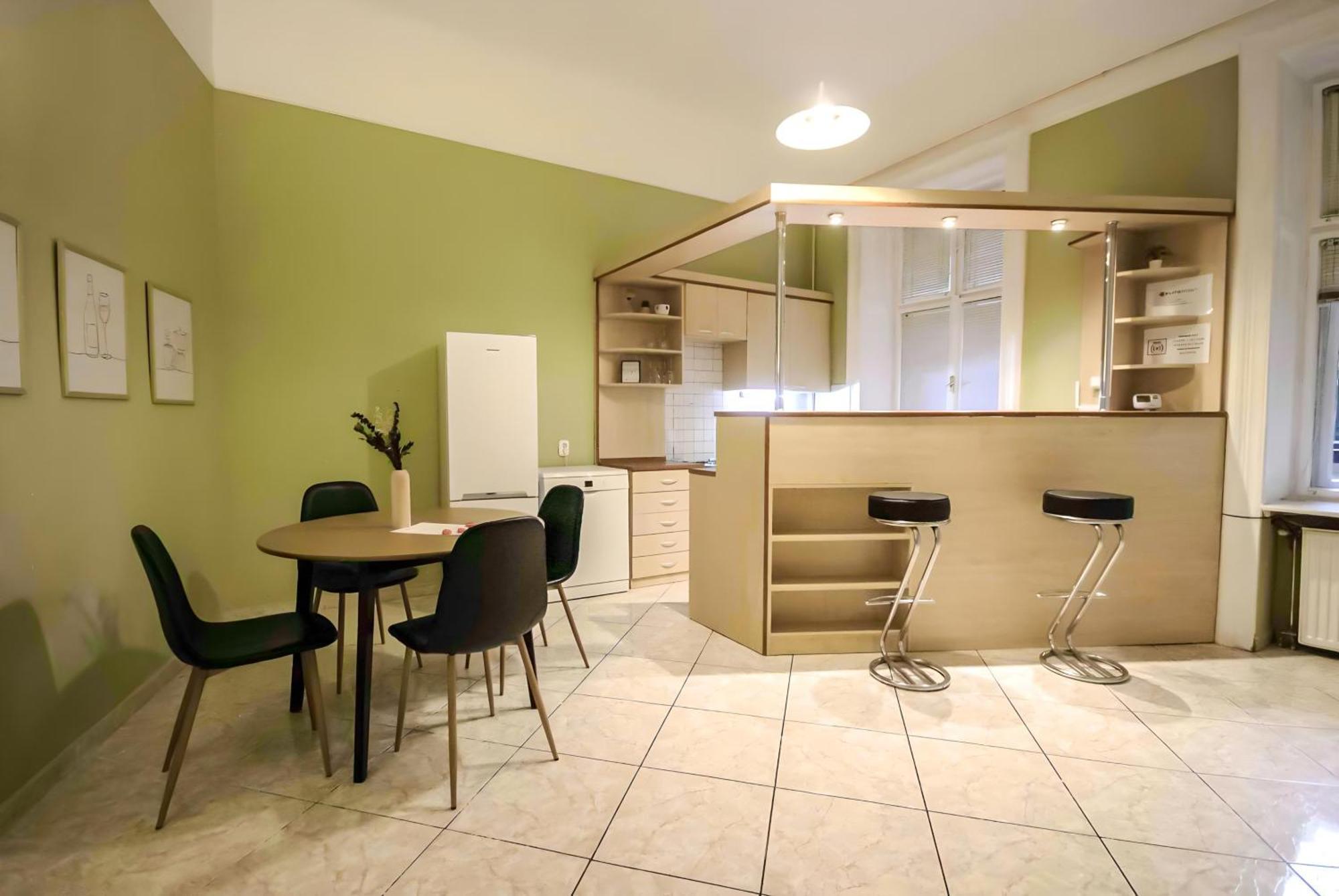 R171 Elitehost Raday Apartment ブダペスト エクステリア 写真