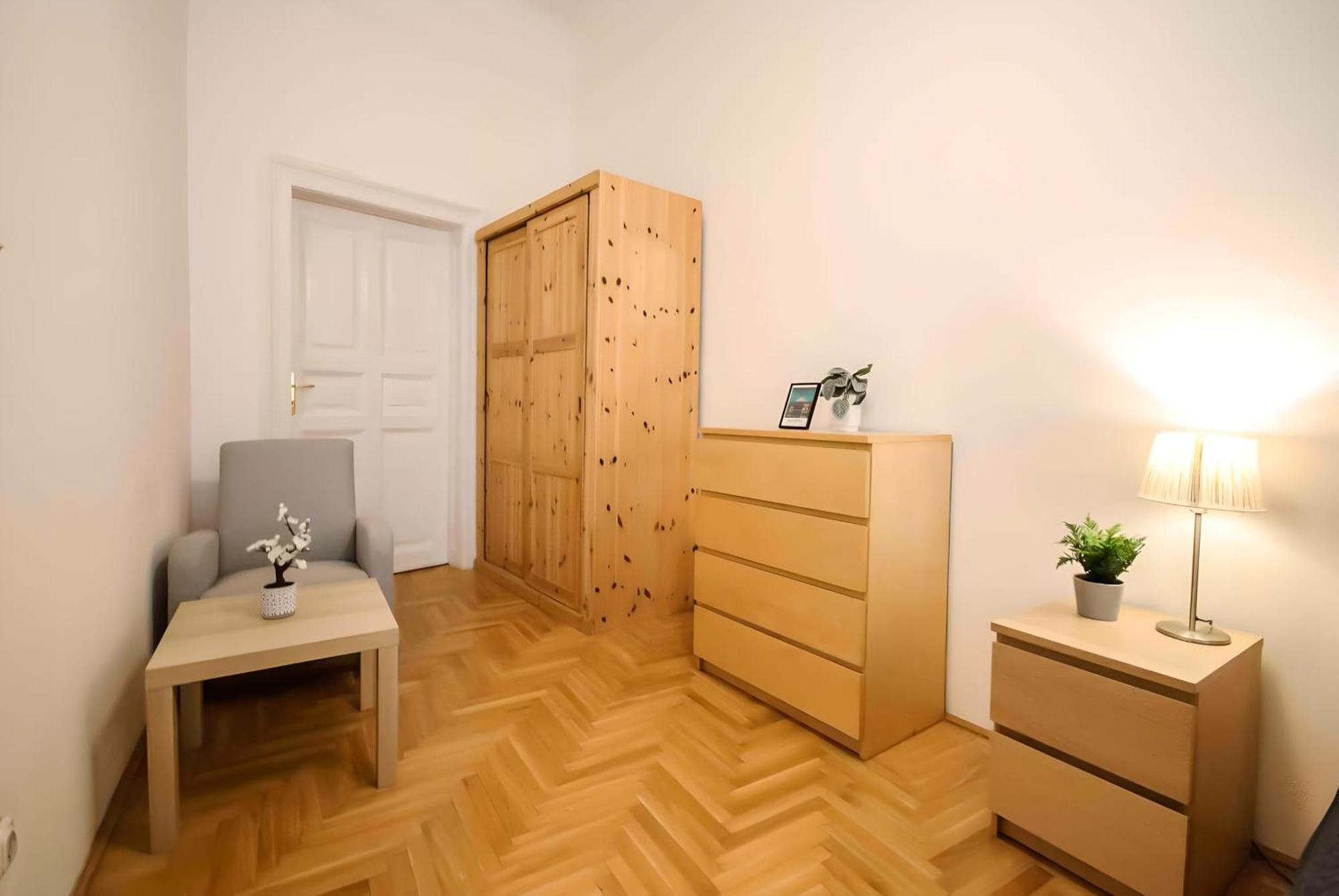 R171 Elitehost Raday Apartment ブダペスト エクステリア 写真