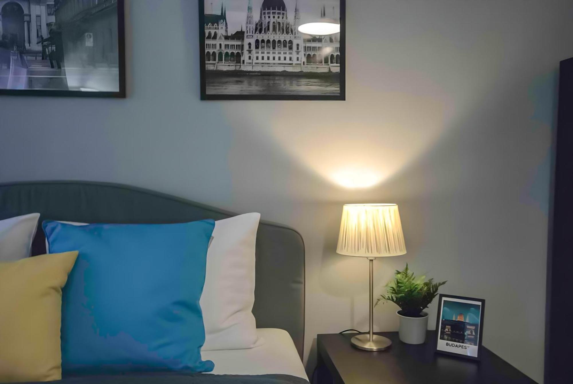 R171 Elitehost Raday Apartment ブダペスト エクステリア 写真